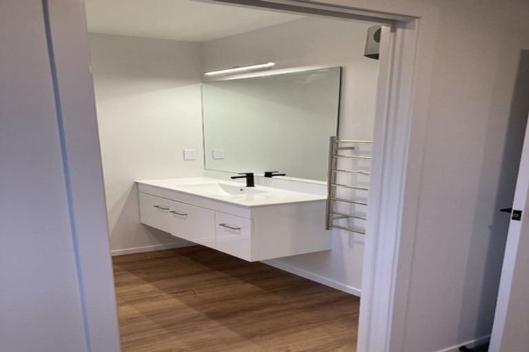 Photo of property in Northlake, 21 Cairnmuir Street, Wanaka, 9305