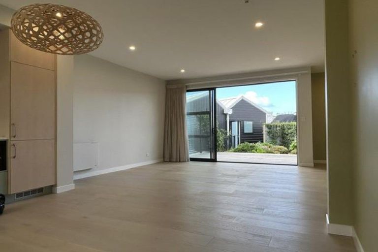 Photo of property in 14 Boathouse Bay Lane, Snells Beach, 0920