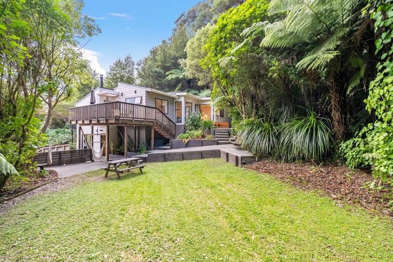 Photo of property in 9 Haven Grove, Naenae, Lower Hutt, 5011