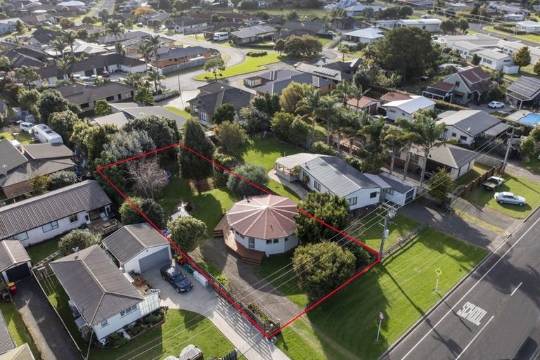 Photo of property in 49 South Highway East, Whitianga, 3510