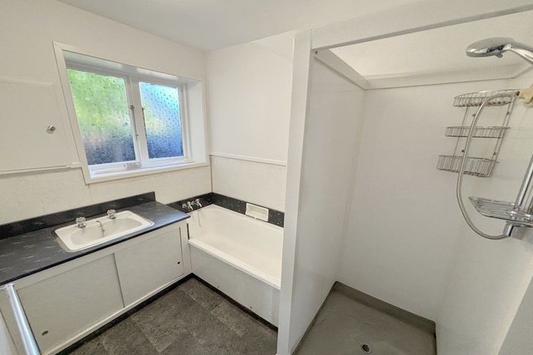 Photo of property in 56 Peer Street, Upper Riccarton, Christchurch, 8041