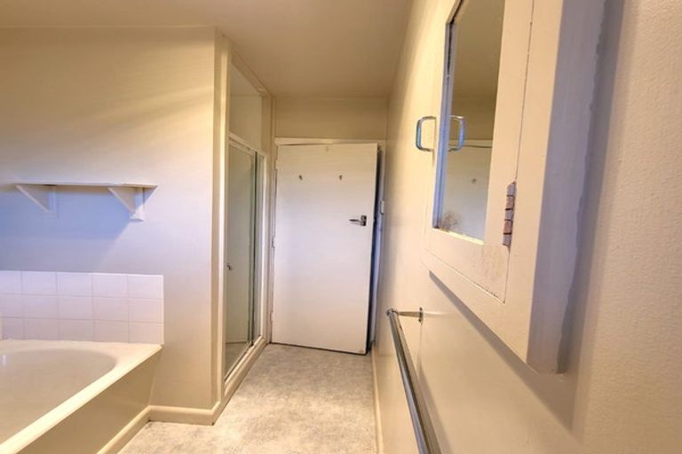 Photo of property in 294 Withells Road, Avonhead, Christchurch, 8042