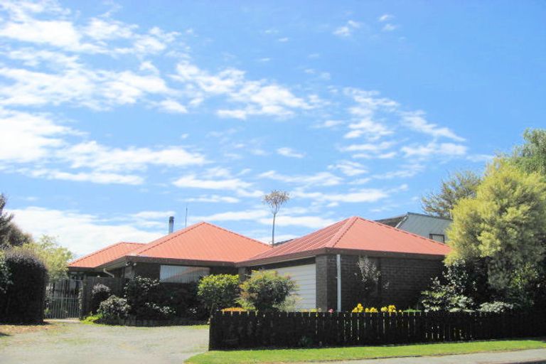 Photo of property in 8 Lacy Gate Place, Woodend, 7610