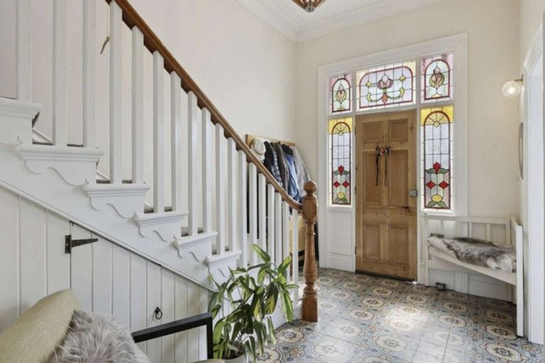 Photo of property in 73 Elm Row, Dunedin Central, Dunedin, 9016