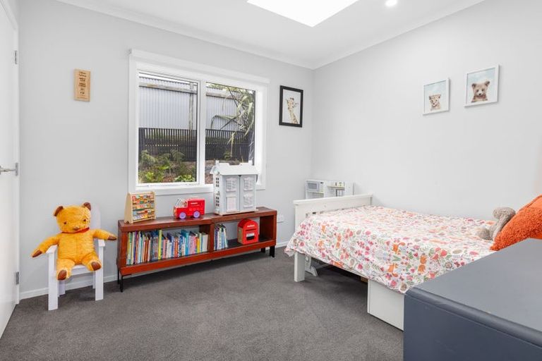 Photo of property in 64 Toi Street, Otaki Beach, Otaki, 5512