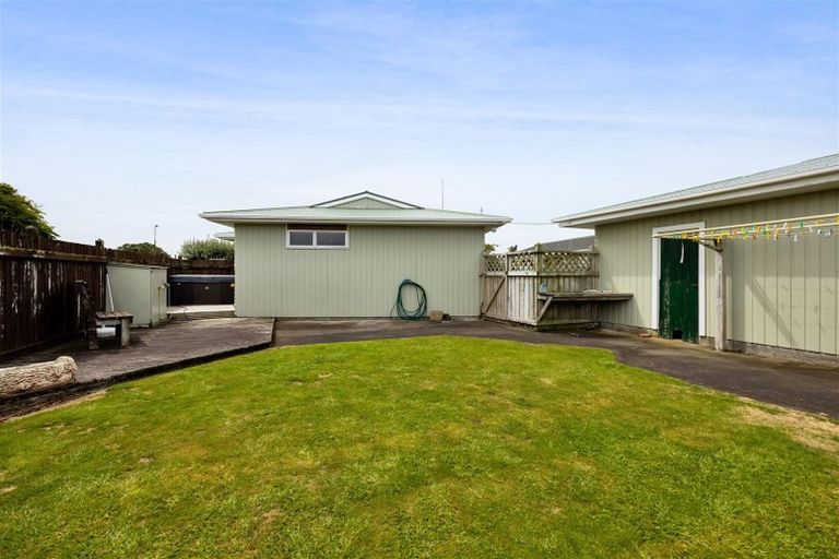 Photo of property in 5 Green Lane, Hawera, 4610