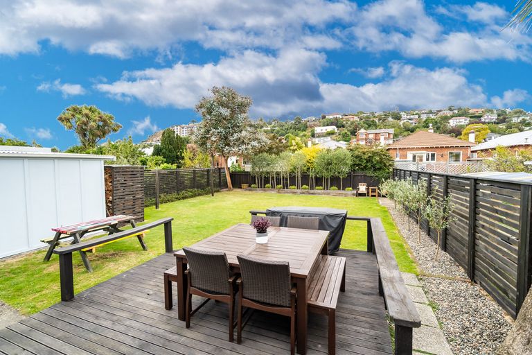 Photo of property in 128 Surrey Street, Forbury, Dunedin, 9012