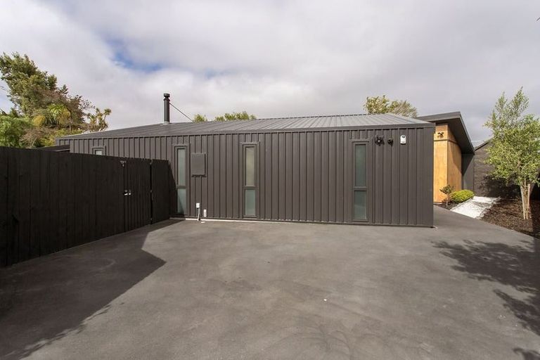 Photo of property in 98 Osborne Street, Waltham, Christchurch, 8011