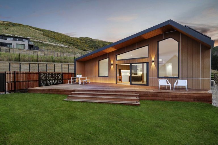 Photo of property in 22 Isobel Matson Lane, Cracroft, Christchurch, 8022