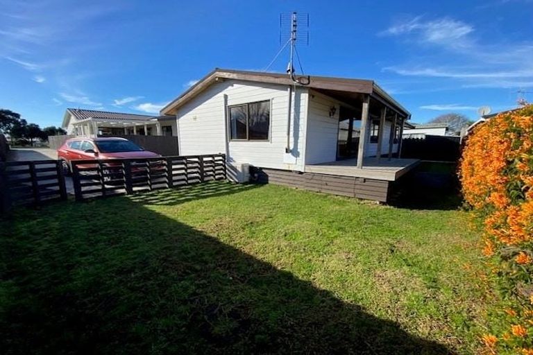 Photo of property in 40a Hartford Avenue, Papamoa Beach, Papamoa, 3118