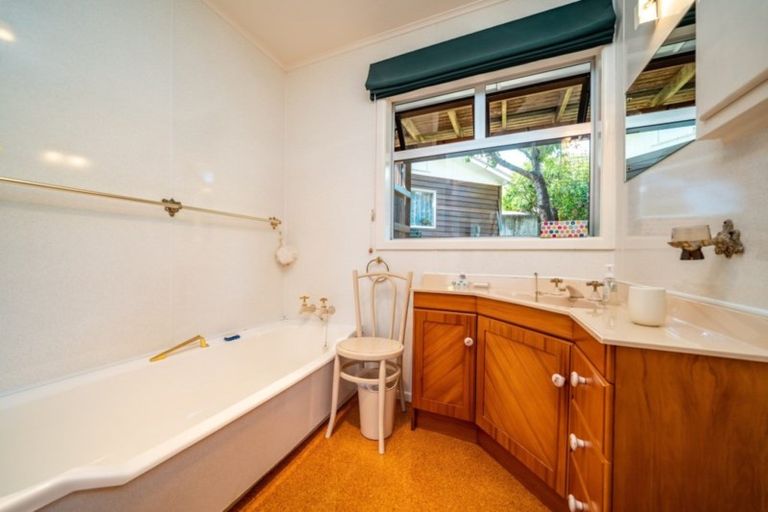 Photo of property in 10 Springfield Avenue, Ngarimu Bay, Thames, 3575