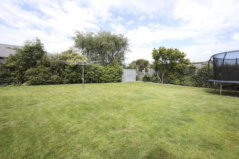 Photo of property in 21 Renfrew Street, Waikiwi, Invercargill, 9810