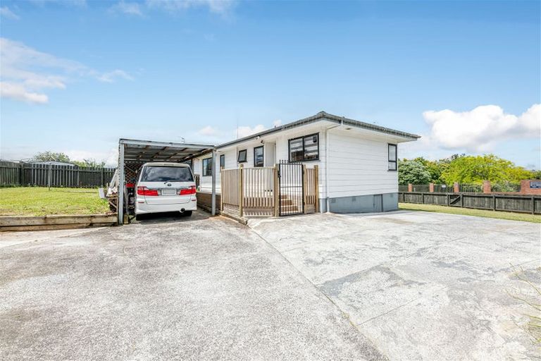 Photo of property in 213 Mahia Road, Wattle Downs, Auckland, 2103