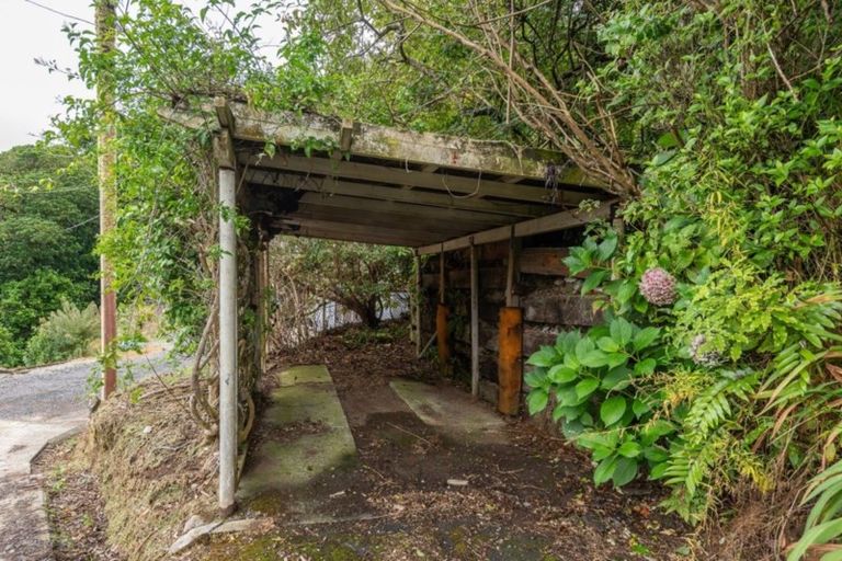 Photo of property in 27 Baroda Street, Khandallah, Wellington, 6035