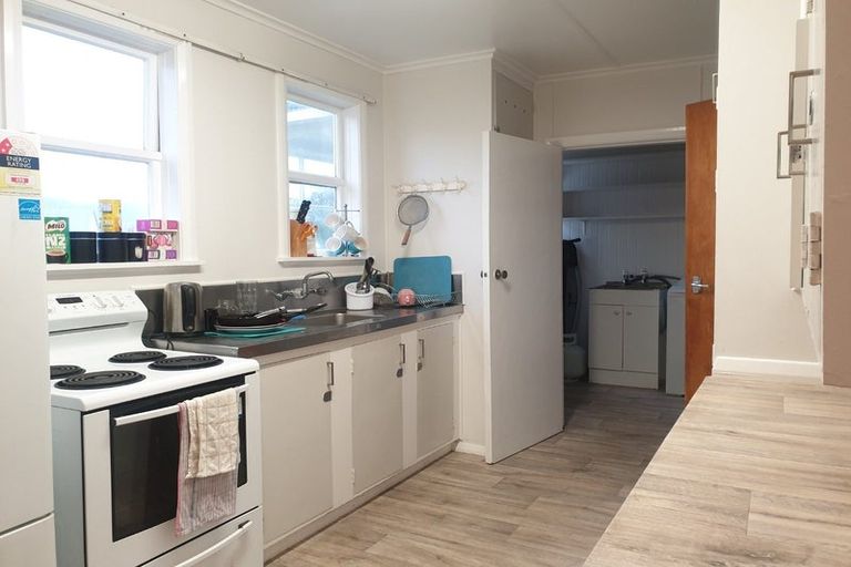 Photo of property in 20 Lockwood Crescent, Taita, Lower Hutt, 5011