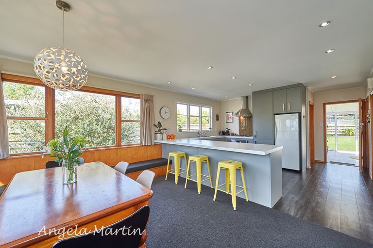 Photo of property in 3 Berkley Place, Awapuni, Palmerston North, 4412