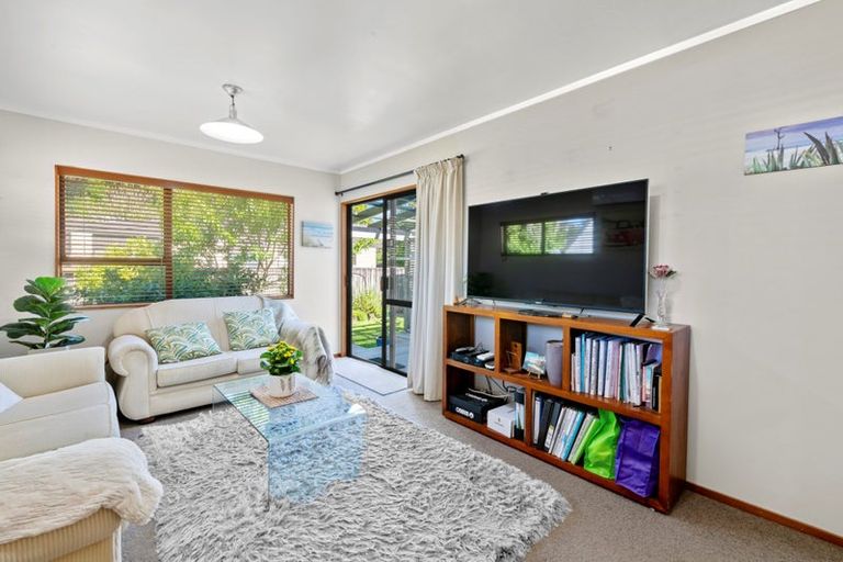 Photo of property in 32 Onepu Lane, Manly, Whangaparaoa, 0930