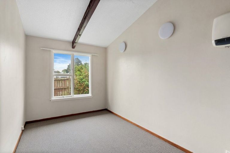 Photo of property in 2/14 Frederick Street, Waltham, Christchurch, 8011