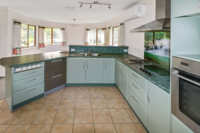 Photo of property in 30 Pencarrow Crescent, Wainuiomata, Lower Hutt, 5014