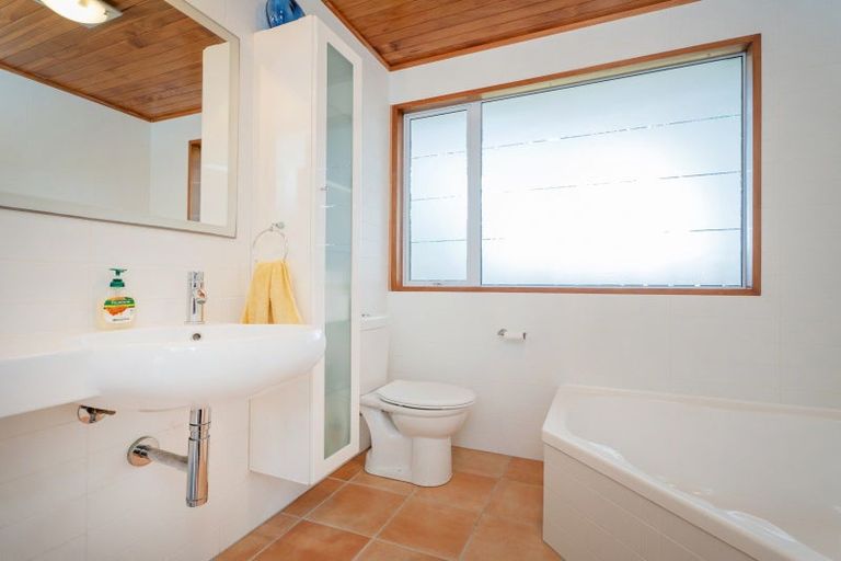 Photo of property in 300 Kenwood Drive, Matarangi, Whitianga, 3592