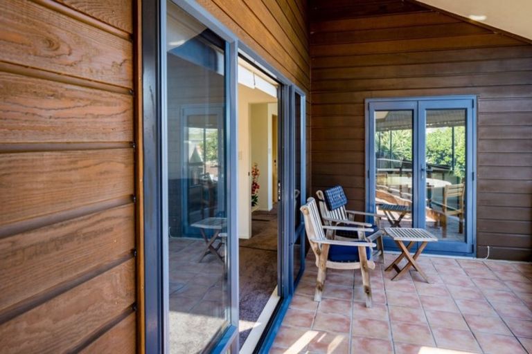 Photo of property in 44c Moana Road, Plimmerton, Porirua, 5026