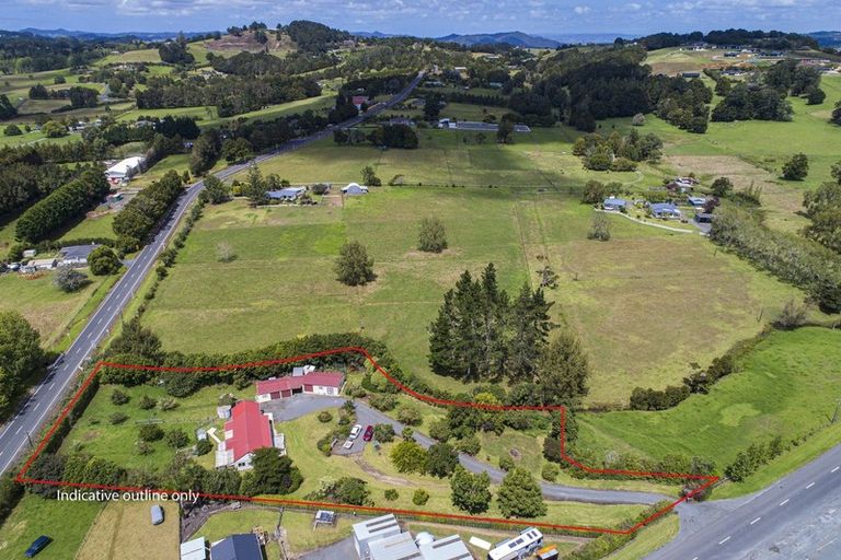 Photo of property in 66 Saleyards Road, Kauri, Kamo, 0185