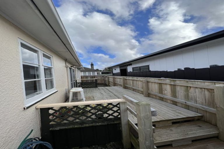 Photo of property in 1319 High Street, Taita, Lower Hutt, 5011