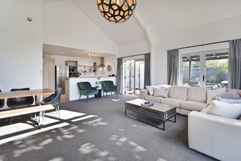 Photo of property in 95 Kereru Road, Maraekakaho, 4171