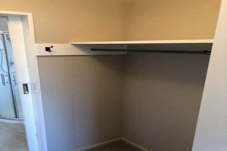 Photo of property in 28a Chelmarsh Place, Highbury, Palmerston North, 4412