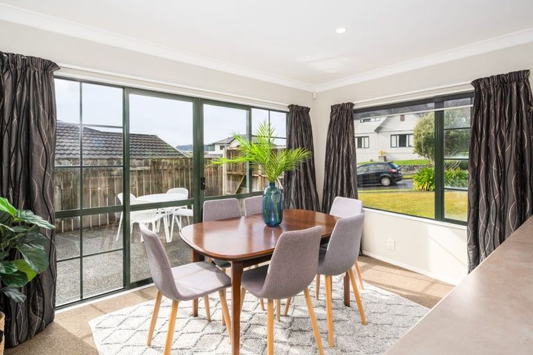 Photo of property in 79 Abilene Crescent, Churton Park, Wellington, 6037