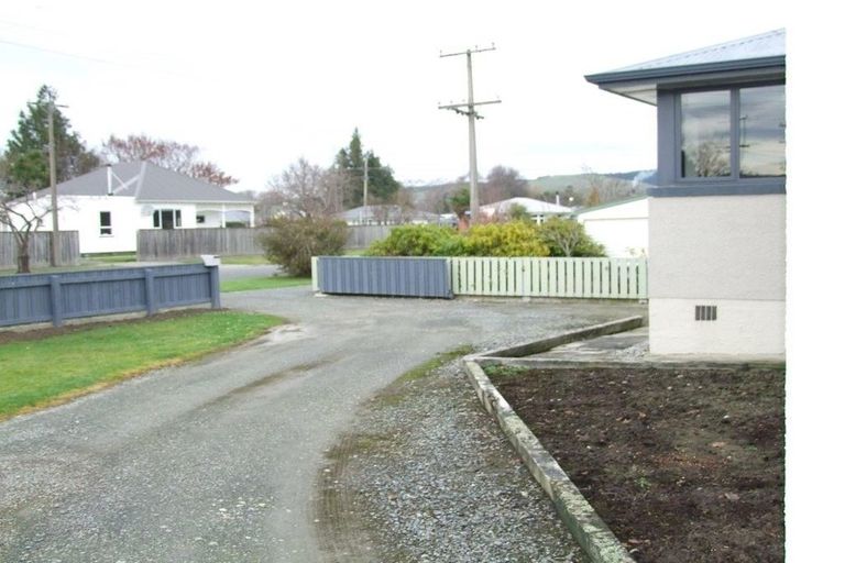 Photo of property in 46 Dryden Street, Milton, 9220