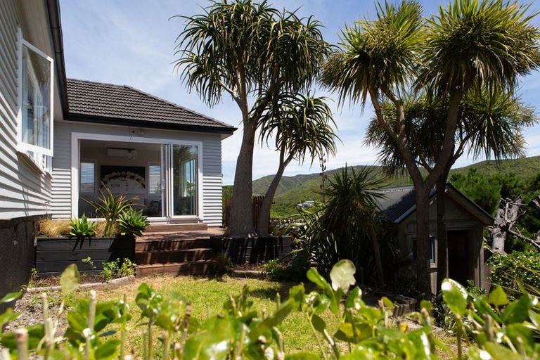 Photo of property in 16 Wentworth Street, Mornington, Wellington, 6021