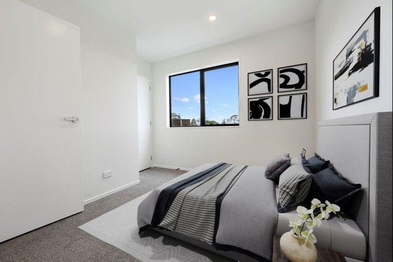 Photo of property in 53 Jabuka Street, Glen Eden, Auckland, 0602