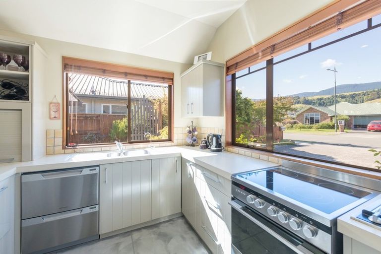 Photo of property in 7 Covent Drive, Stoke, Nelson, 7011