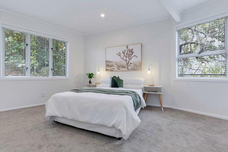 Photo of property in 49 Jaemont Avenue, Te Atatu South, Auckland, 0610