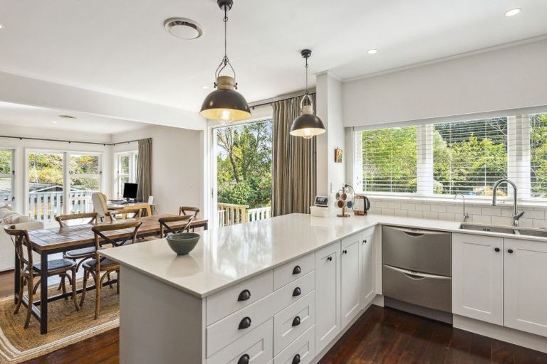 Photo of property in 75 Kohekohe Road, Waikanae, 5036