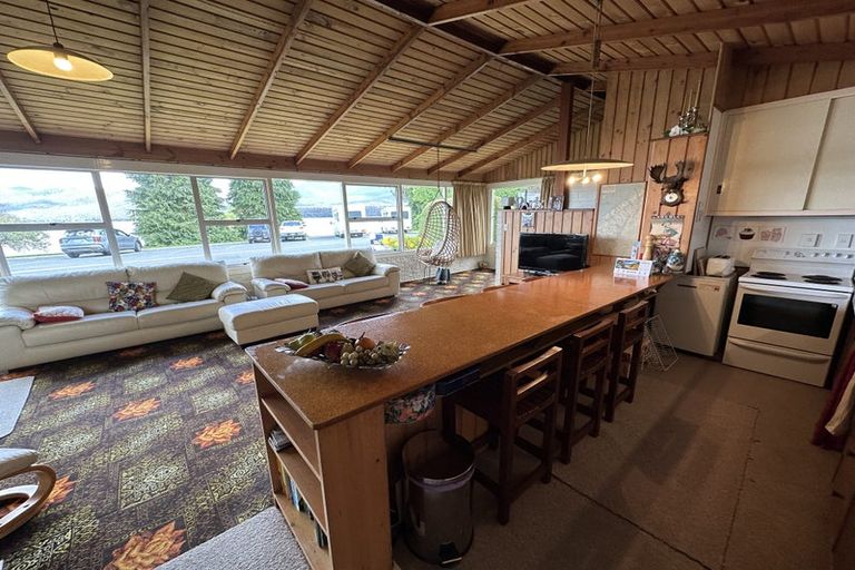 Photo of property in 114 Te Anau Terrace, Te Anau, 9600