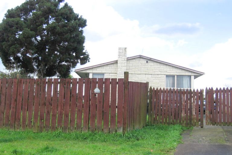 Photo of property in 8 Doughty Place, Otara, Auckland, 2023