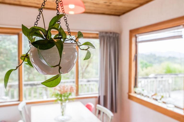 Photo of property in 187 Victory Road, Laingholm, Auckland, 0604