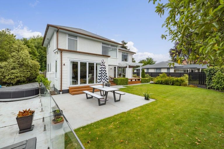 Photo of property in 87 Cashmere Road, Cashmere, Christchurch, 8022
