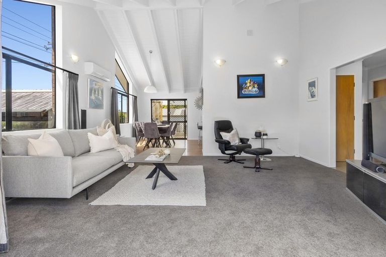 Photo of property in 2 Bannings Way, Hobsonville, Auckland, 0618