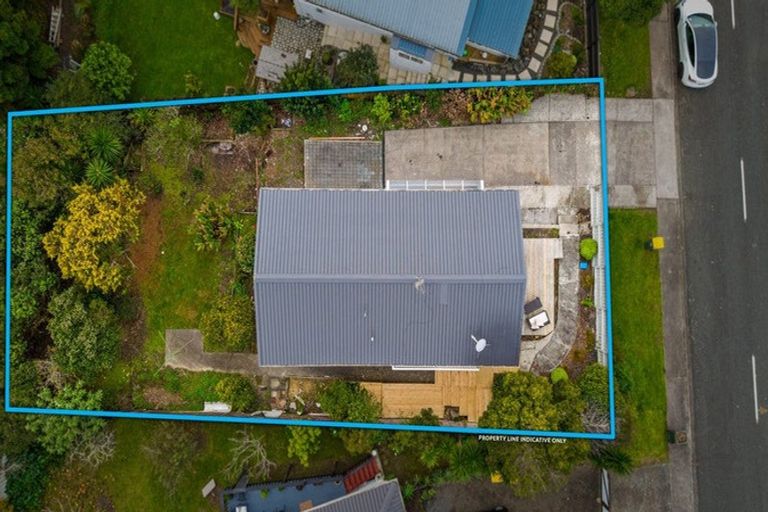 Photo of property in 10 Beauchamp Drive, Massey, Auckland, 0614