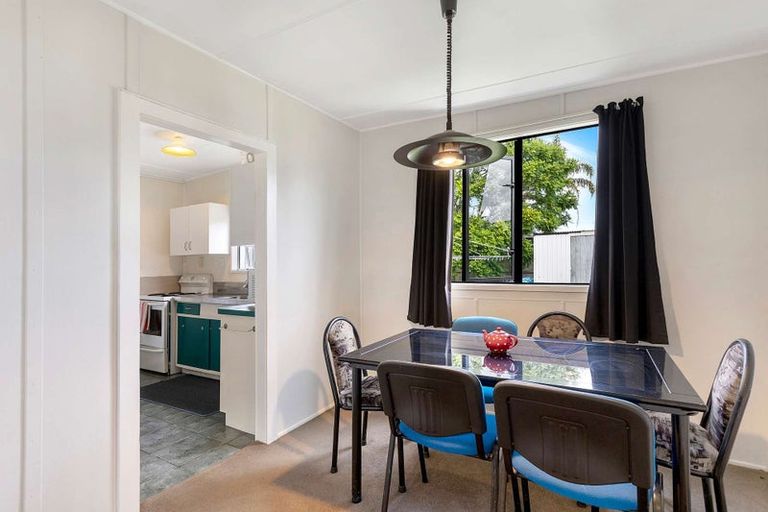 Photo of property in 24 White Street, Whitianga, 3510