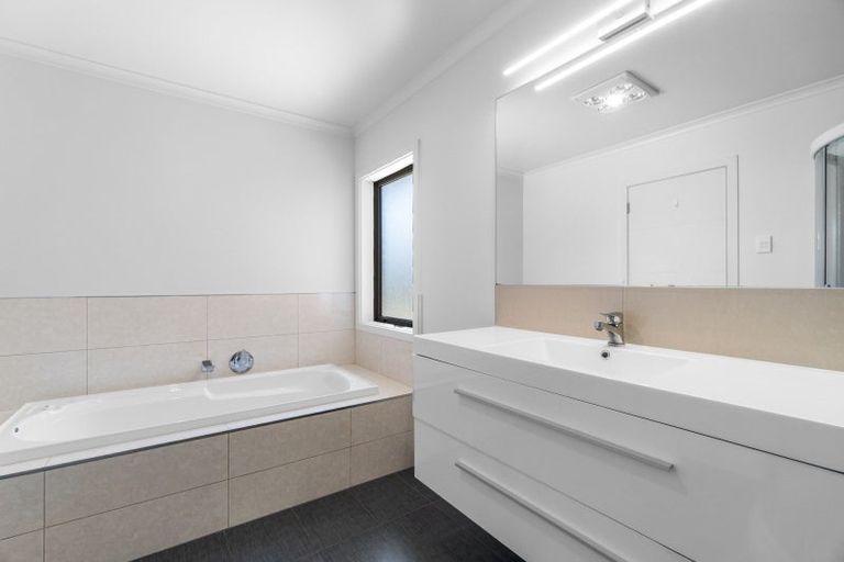 Photo of property in 1 Mckinnon Street, Leamington, Cambridge, 3432