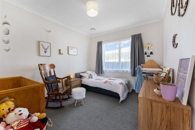 Photo of property in 38 Liverpool Street, Takaro, Palmerston North, 4412