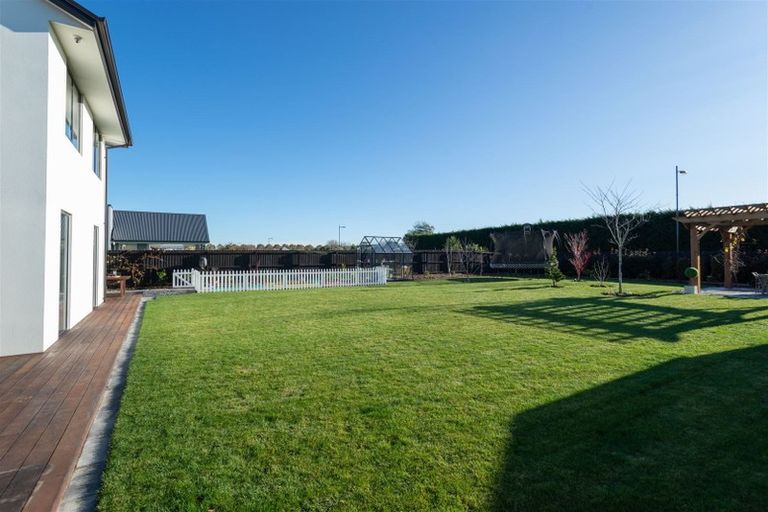 Photo of property in 46 Luxembourg Crescent, Halswell, Christchurch, 8025