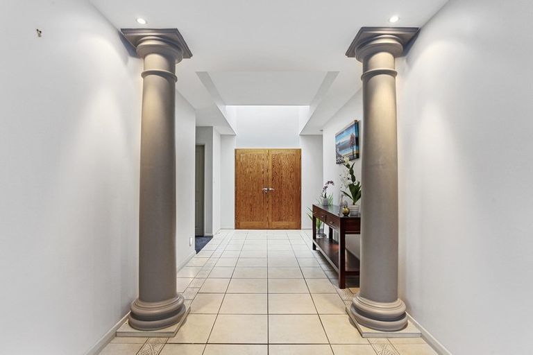 Photo of property in 17 Marsack Crescent, Halswell, Christchurch, 8025