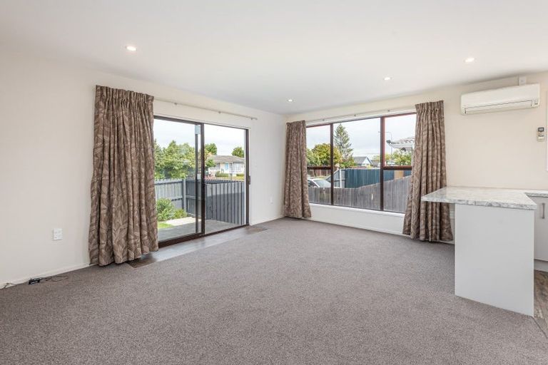 Photo of property in 1/54 Arran Crescent, Woolston, Christchurch, 8062