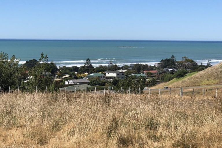 Photo of property in 3 Bull Lane, Riversdale Beach, Masterton, 5872