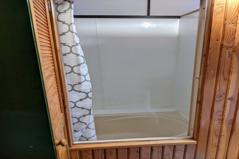 Photo of property in 27 Prospect Terrace, Johnsonville, Wellington, 6037